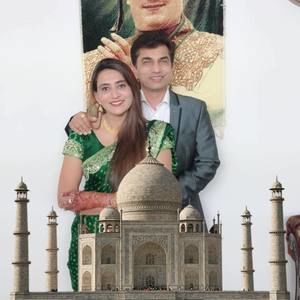 Meet your Posher, Ashraf